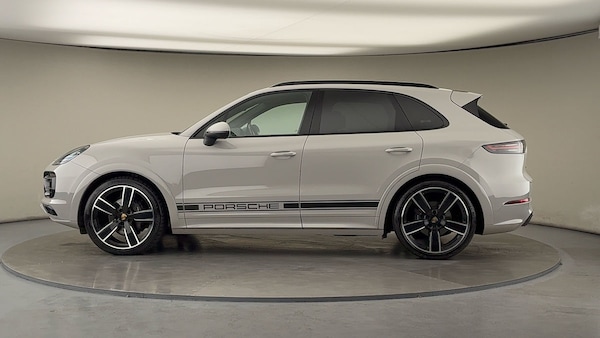 Used Porsche Cayenne 2023 for sale - 76030028: Photo 31