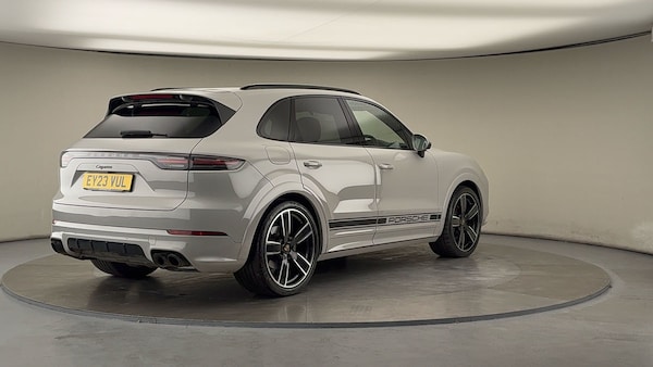 Used Porsche Cayenne 2023 for sale - 76030028: Photo 43