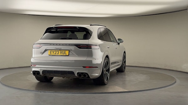 Used Porsche Cayenne 2023 for sale - 76030028: Photo 44
