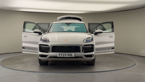 Used Porsche Cayenne 2023 for sale - 76030028: Photo 55