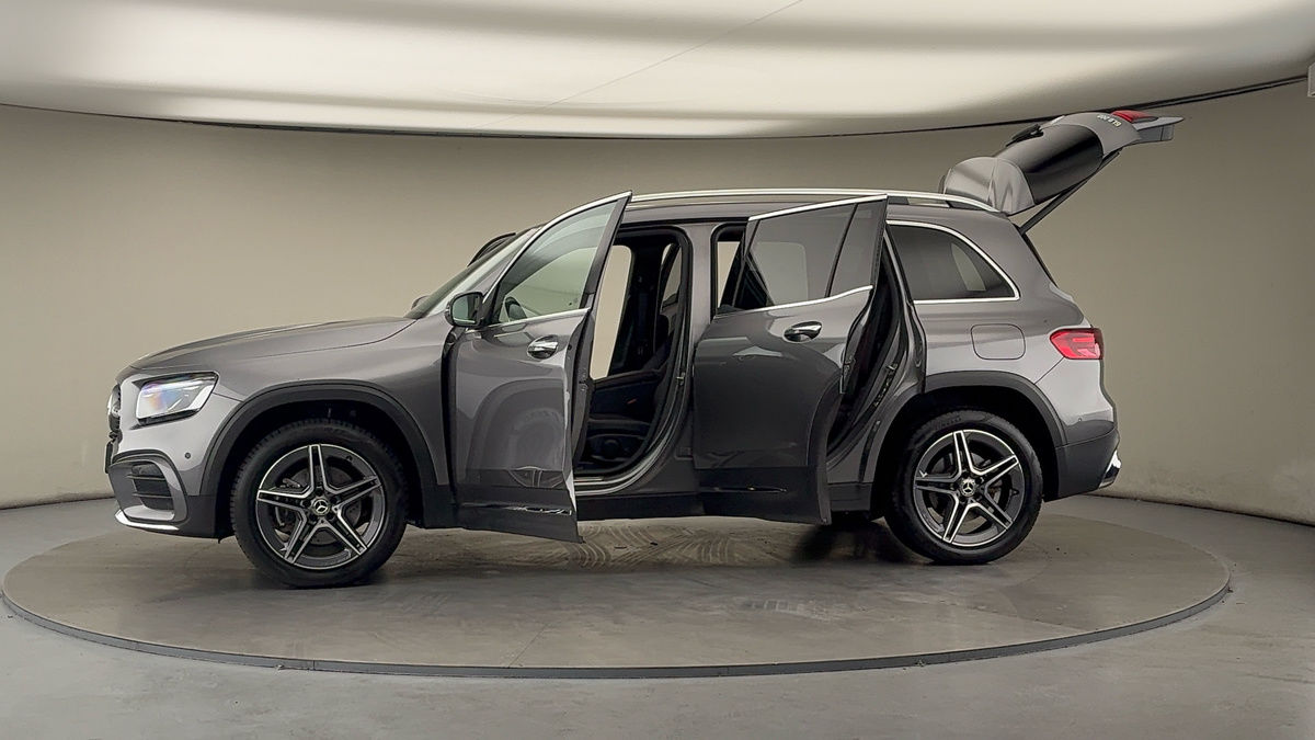 Used Mercedes-Benz GLB 2025 for sale - 76884627: Photo 48