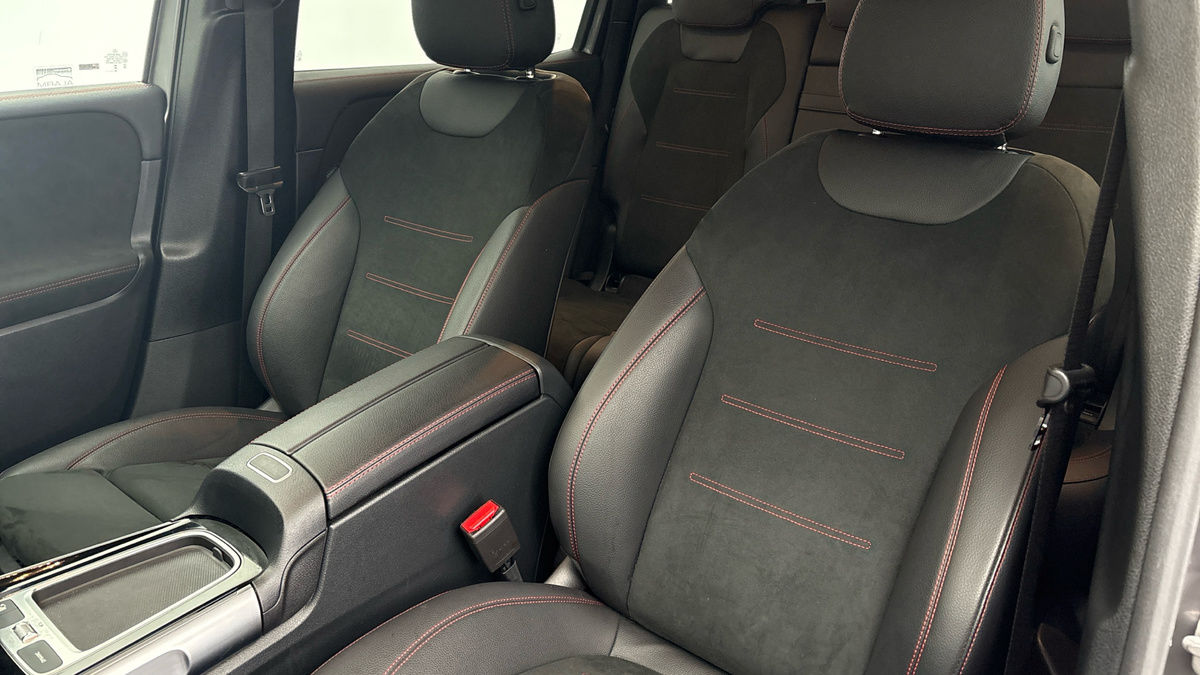 Used Mercedes-Benz GLB 2025 for sale - 76884627: Photo 7