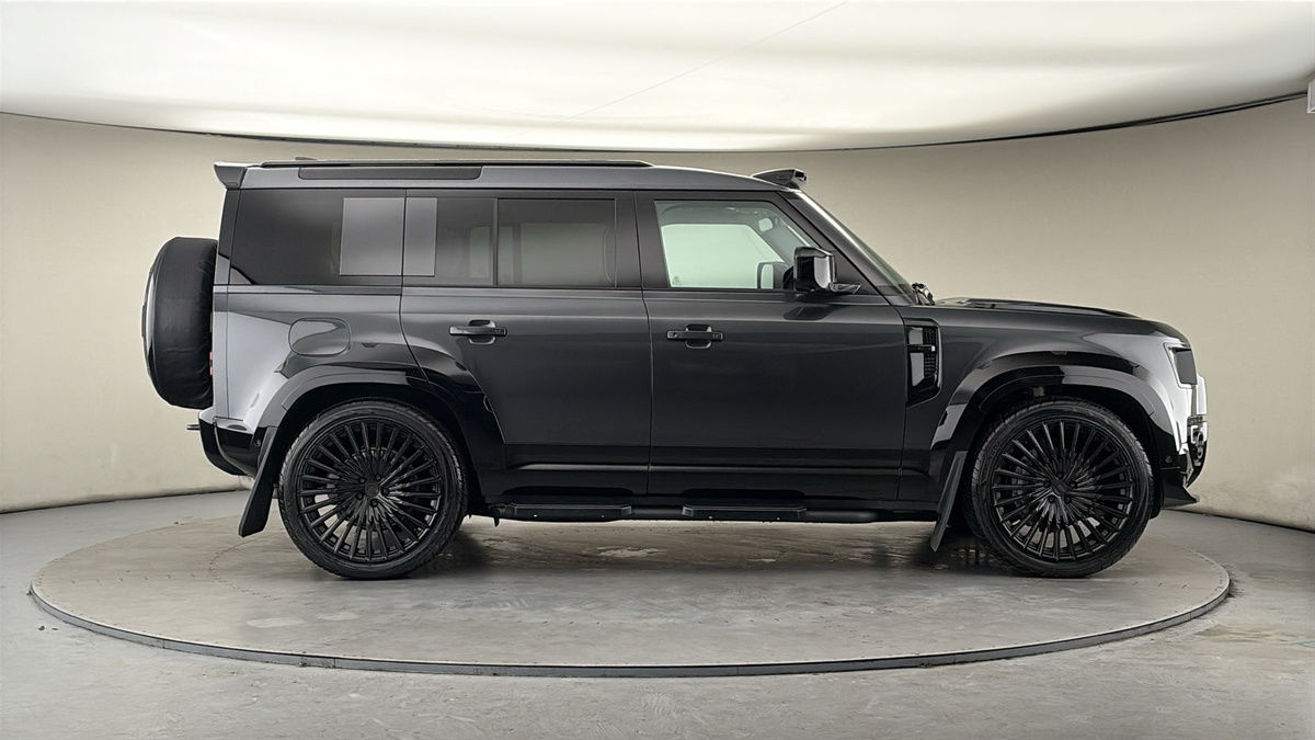 Used Land Rover Defender 2024 for sale - 77937578: Photo 16