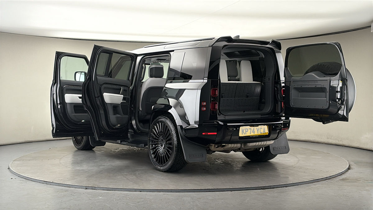 Used Land Rover Defender 2024 for sale - 77937578: Photo 23