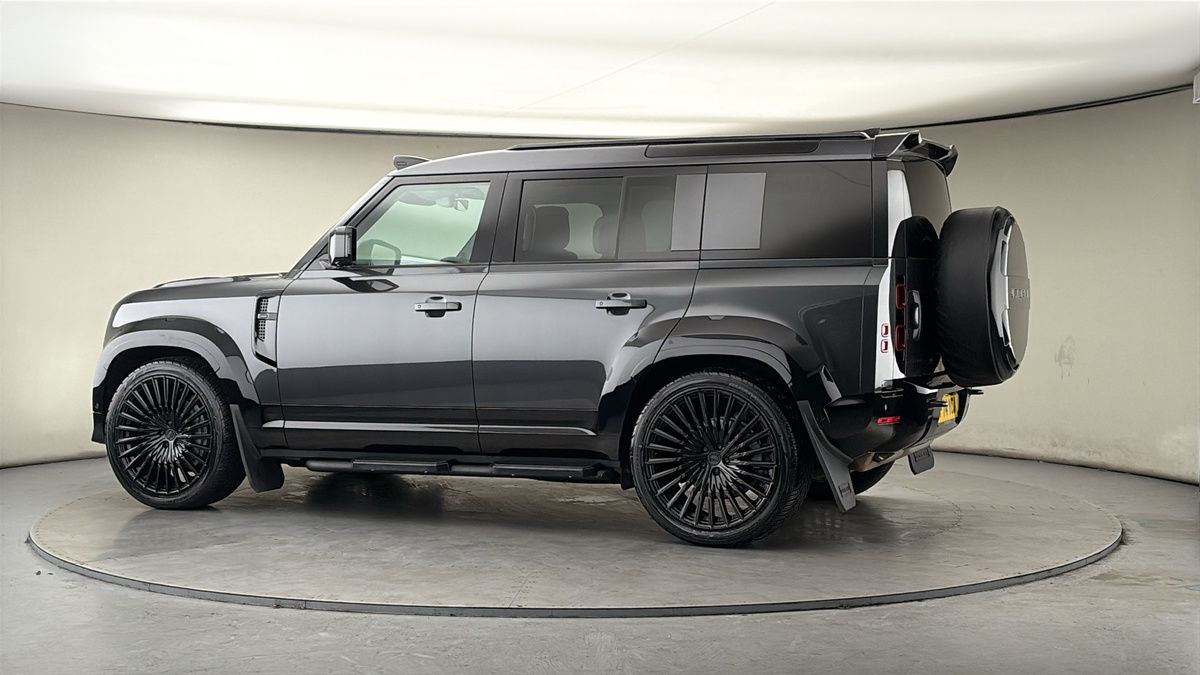 Used Land Rover Defender 2024 for sale - 77937578: Photo 32