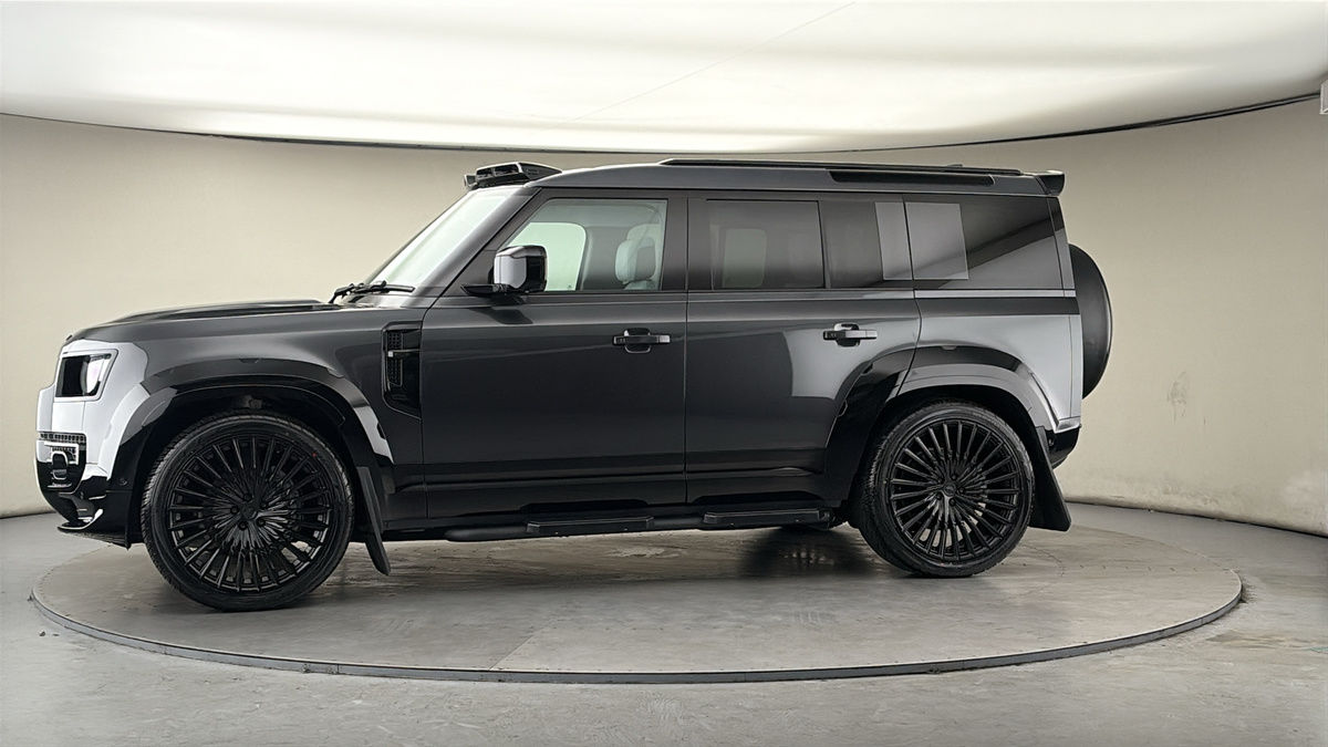 Used Land Rover Defender 2024 for sale - 77937578: Photo 34