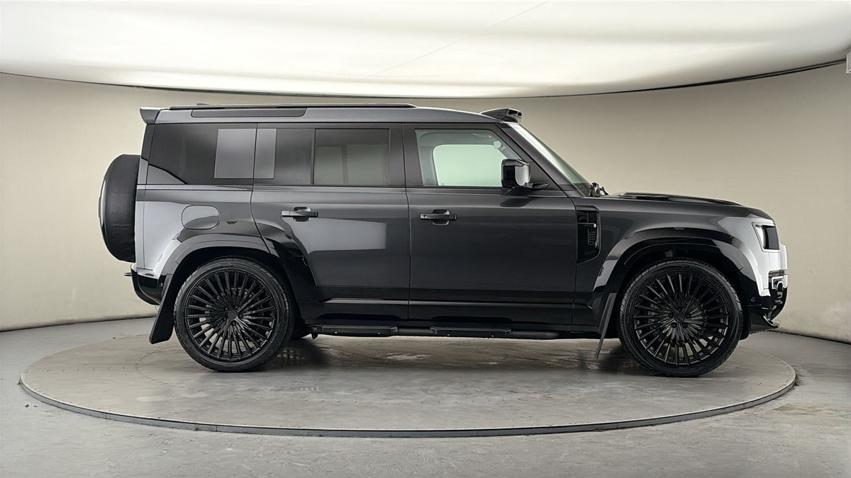 Used Land Rover Defender 2024 for sale - 77937578: Photo 42