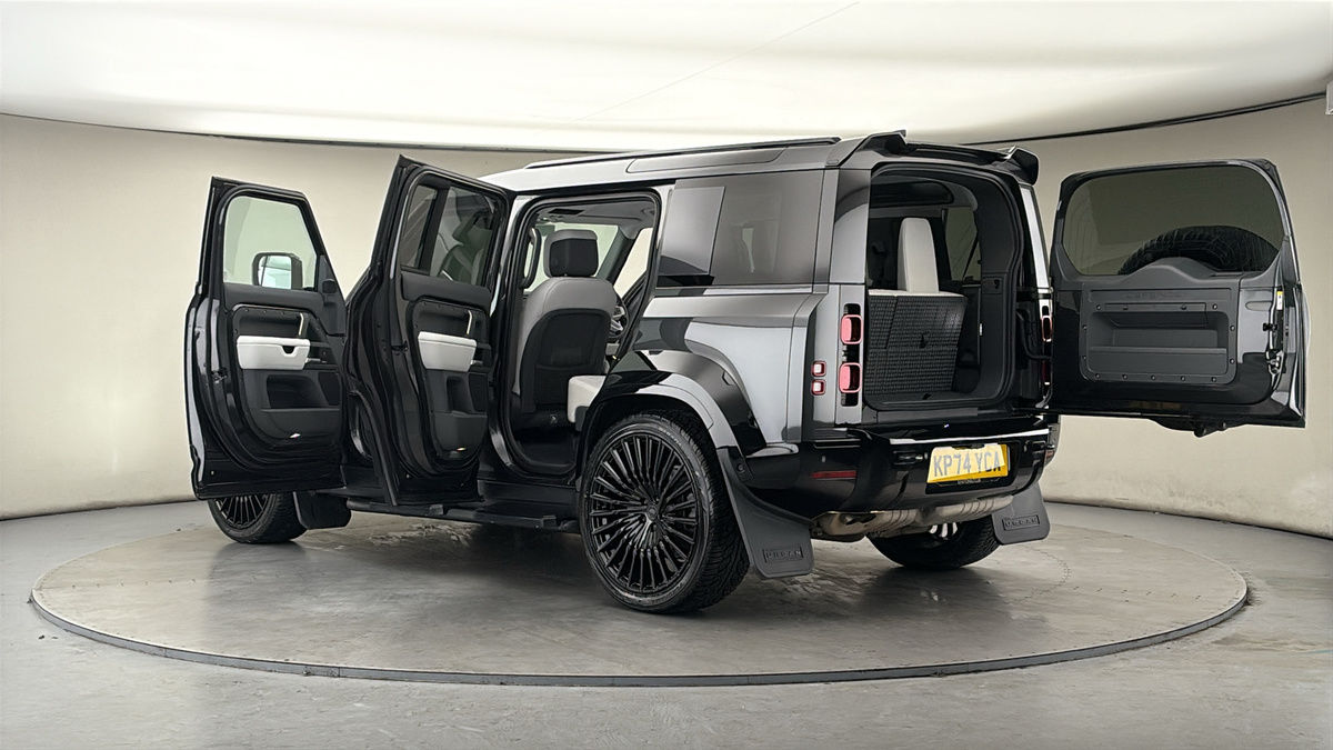 Used Land Rover Defender 2024 for sale - 77937578: Photo 49