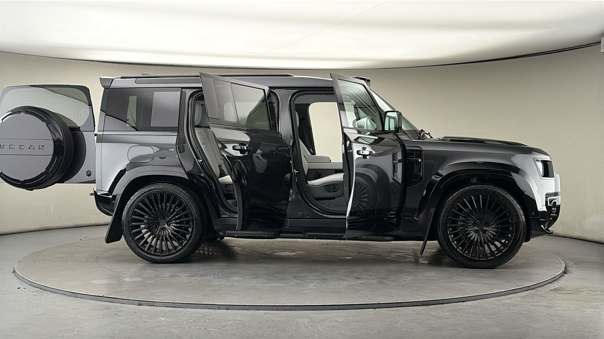 Used Land Rover Defender 2024 for sale - 77937578: Photo 61