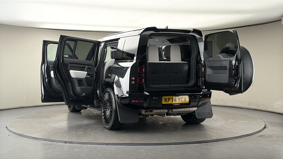 Used Land Rover Defender 2024 for sale - 77937578: Photo 67