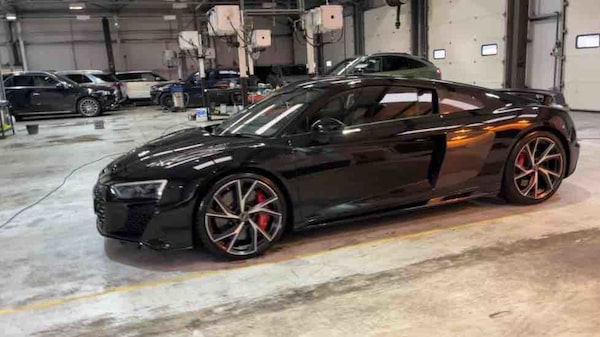 Used Audi R8 2023 for sale - 75833400: Photo 78