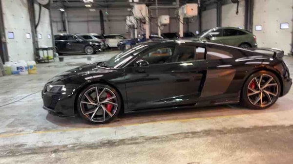 Used Audi R8 2023 for sale - 75833400: Photo 88