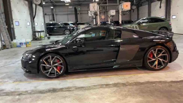 Used Audi R8 2023 for sale - 75833400: Photo 91