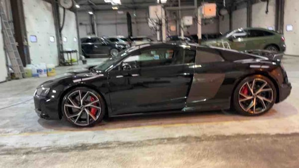Used Audi R8 2023 for sale - 75833400: Photo 93