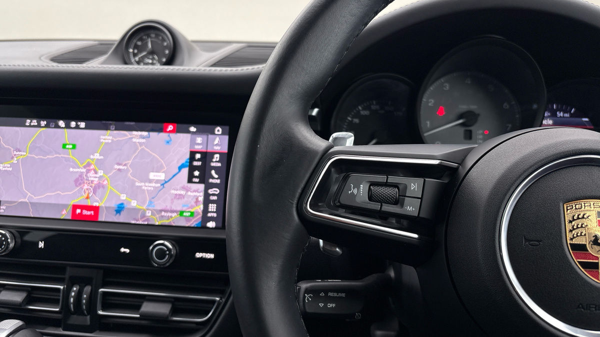 Used Porsche Macan 2023 for sale - 75999278: Photo 13