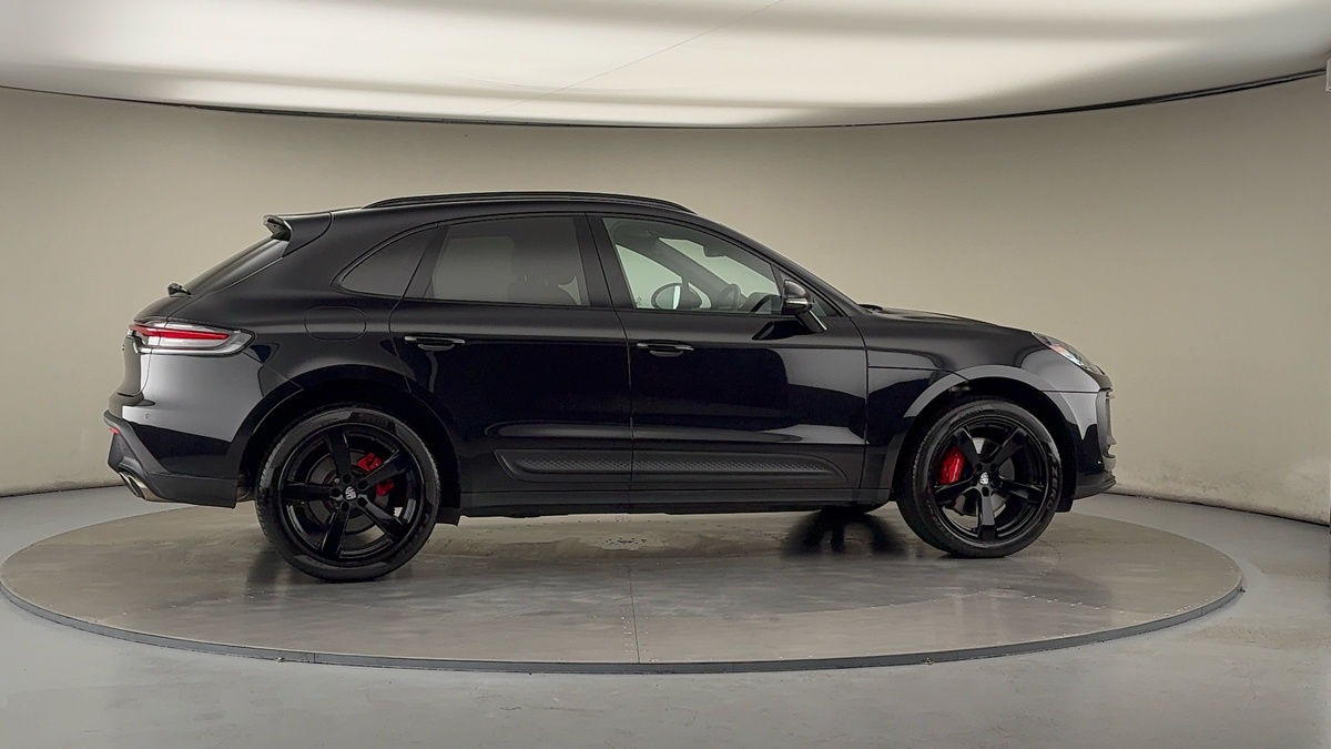 Used Porsche Macan 2023 for sale - 75999278: Photo 37