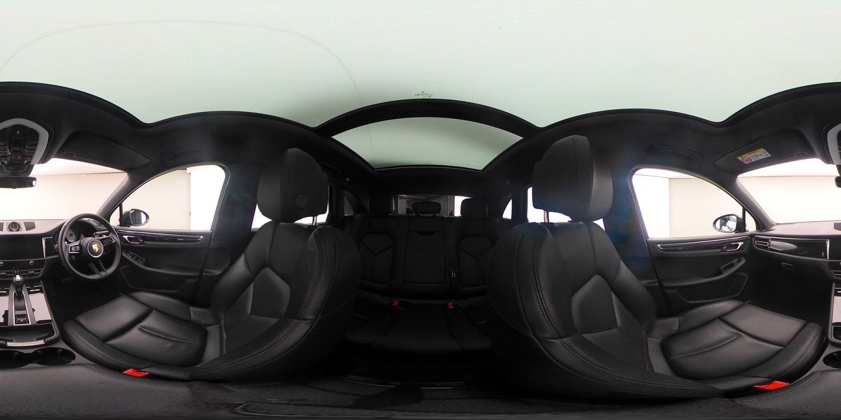 Used Porsche Macan 2023 for sale - 75999278: Photo 44