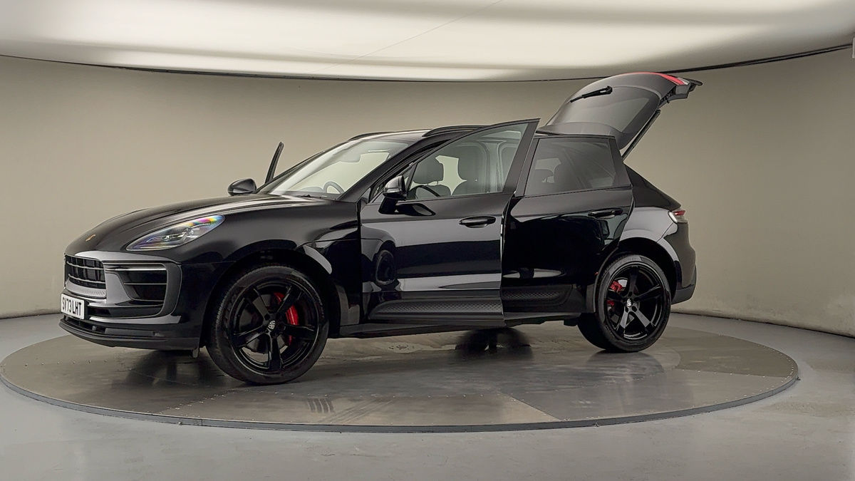 Used Porsche Macan 2023 for sale - 75999278: Photo 48