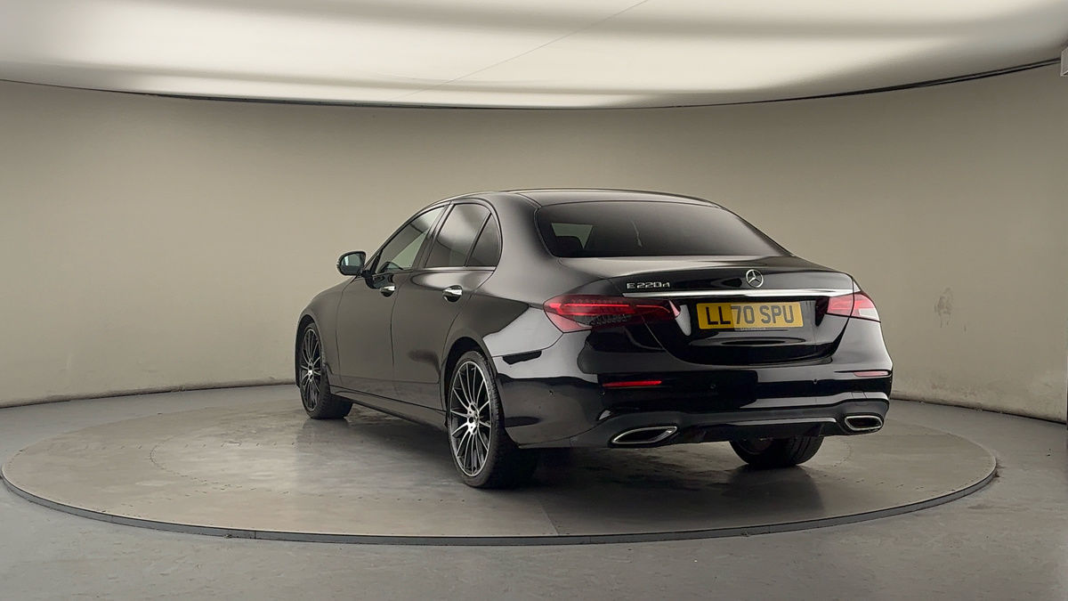 Used Mercedes-Benz E Class 2021 for sale - 77277070: Photo 42