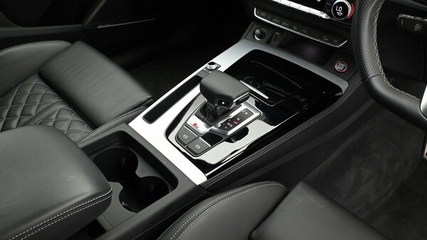 Used Audi SQ5 2023 for sale - 75528770: Photo 2