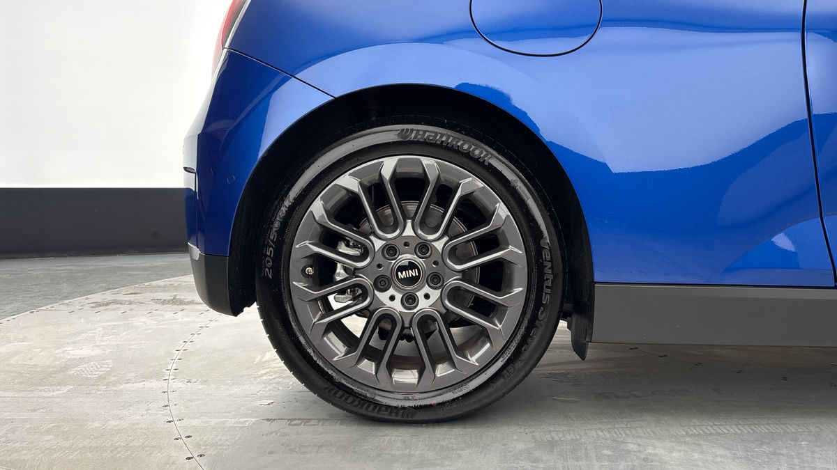 Used MINI Electric Cooper 2025 for sale - 77370423: Photo 11