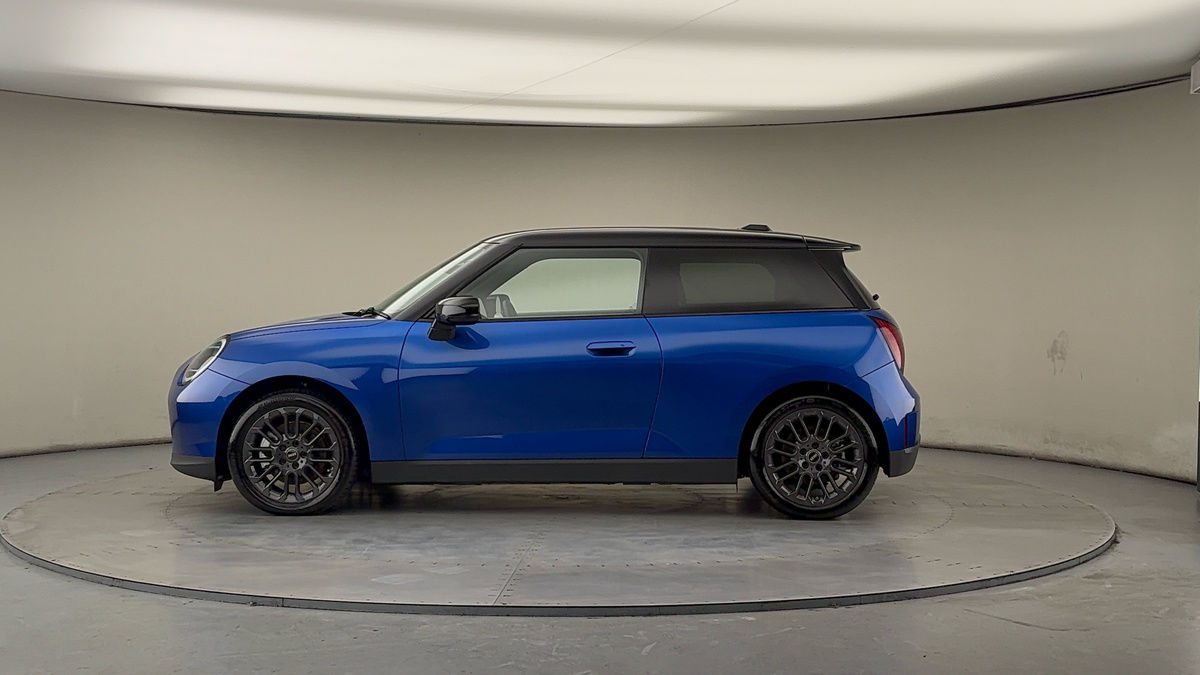 Used MINI Electric Cooper 2025 for sale - 77370423: Photo 16