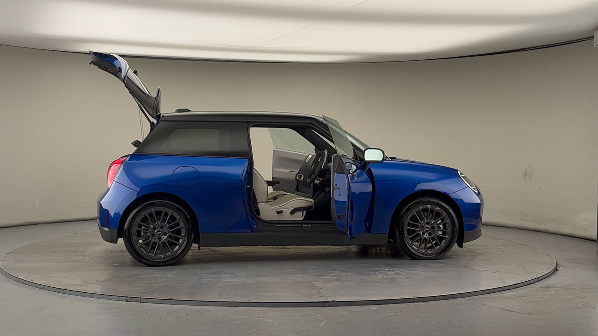 Used MINI Electric Cooper 2025 for sale - 77370423: Photo 63