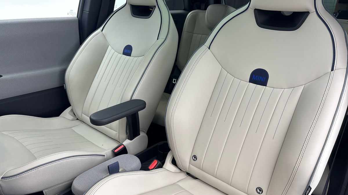 Used MINI Electric Cooper 2025 for sale - 77370423: Photo 8