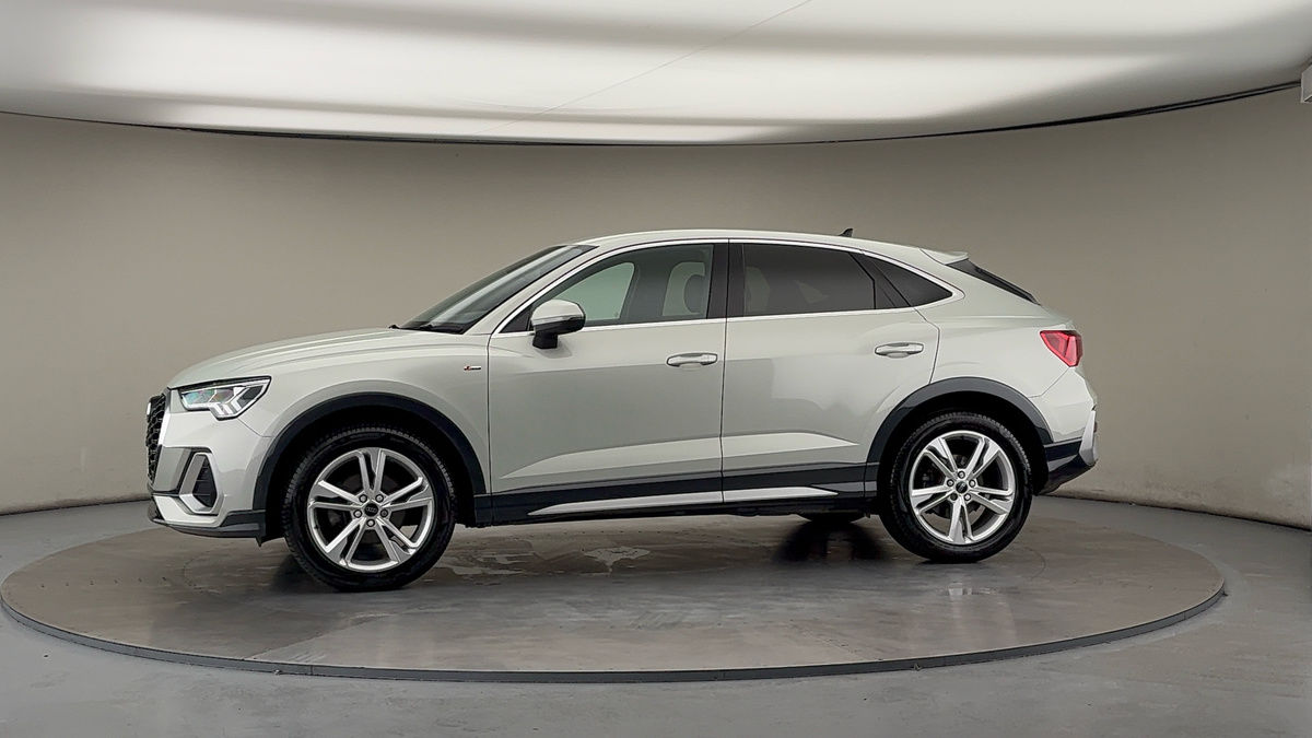 Used Audi Q3 2023 for sale - 76334522: Photo 28