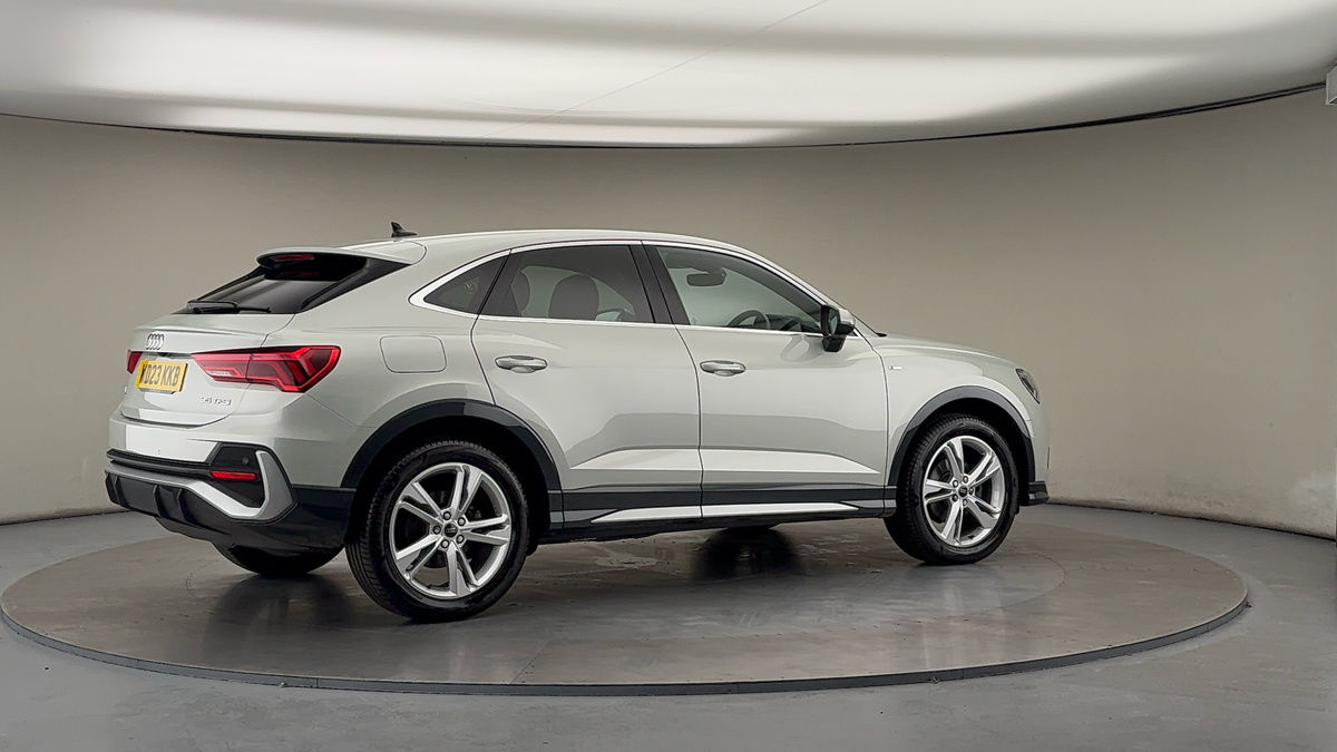 Used Audi Q3 2023 for sale - 76334522: Photo 38