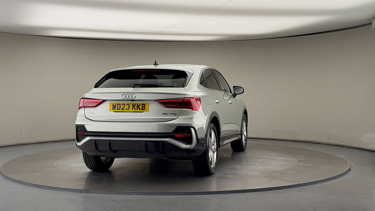 Used Audi Q3 2023 for sale - 76334522: Photo 40