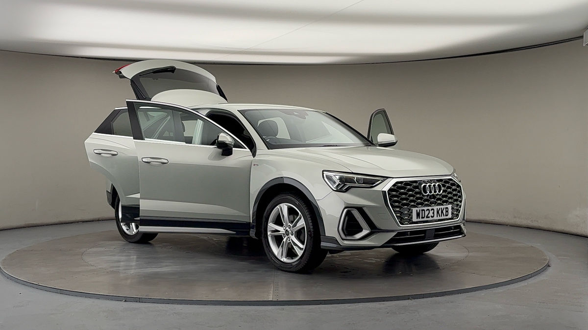 Used Audi Q3 2023 for sale - 76334522: Photo 53