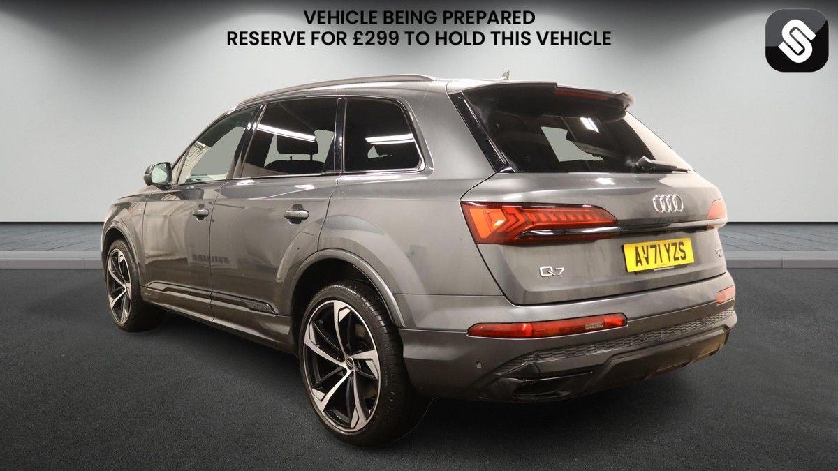 Used Audi Q7 2022 for sale - 77968145: Photo 3