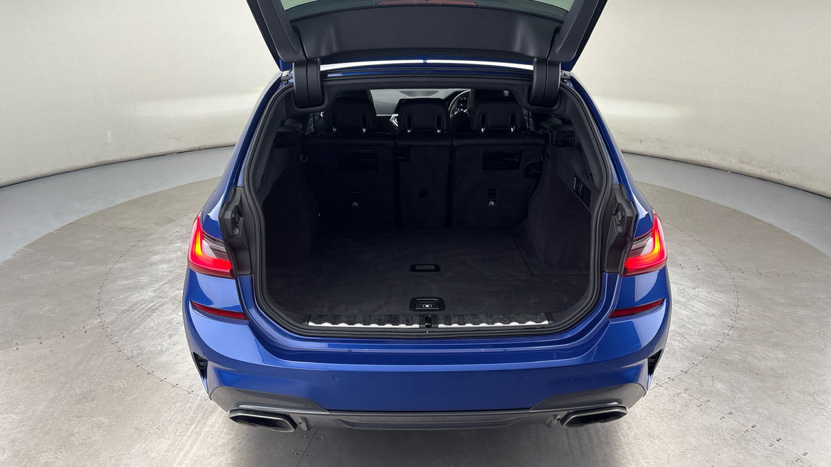 Used BMW 3 Series 2022 for sale - 76368763: Photo 11