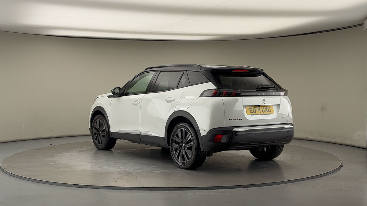 Used Peugeot E-2008 2021 for sale - 76686934: Photo 2