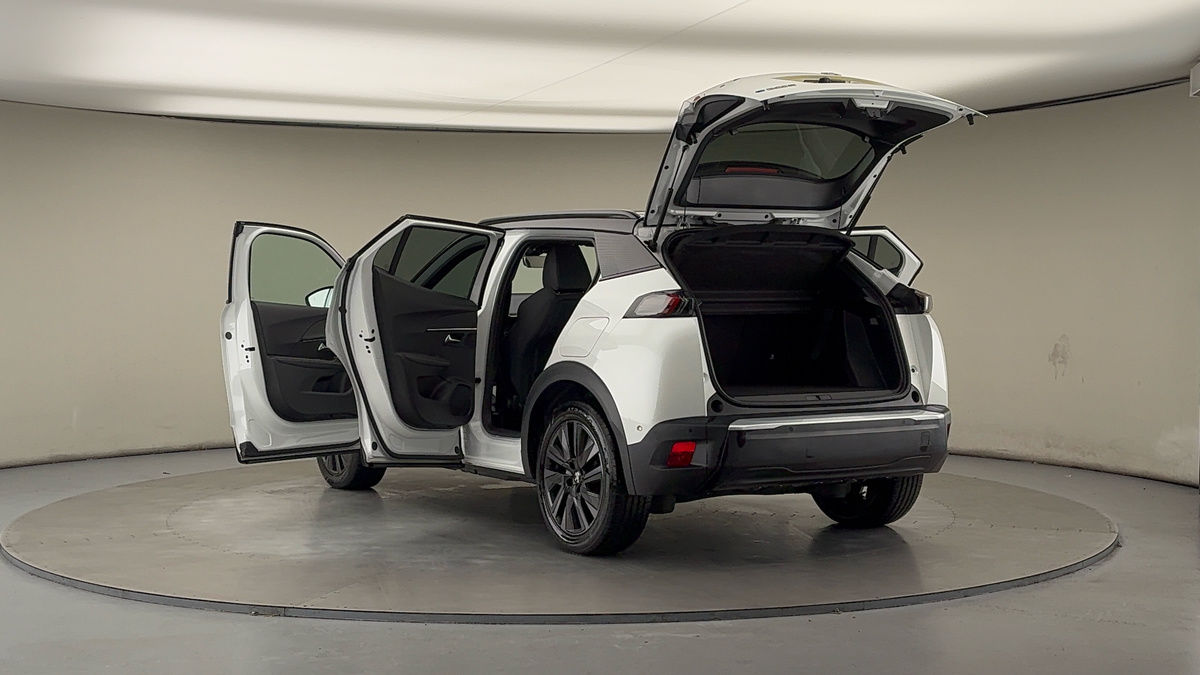 Used Peugeot E-2008 2021 for sale - 76686934: Photo 23