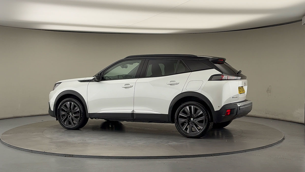 Used Peugeot E-2008 2021 for sale - 76686934: Photo 26