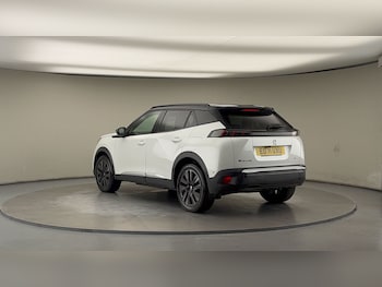 Used Peugeot E-2008 2021 for sale - 76686934: Photo