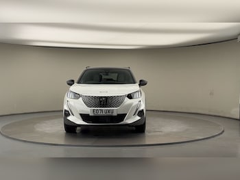 Used Peugeot E-2008 2021 for sale - 76686934: Photo