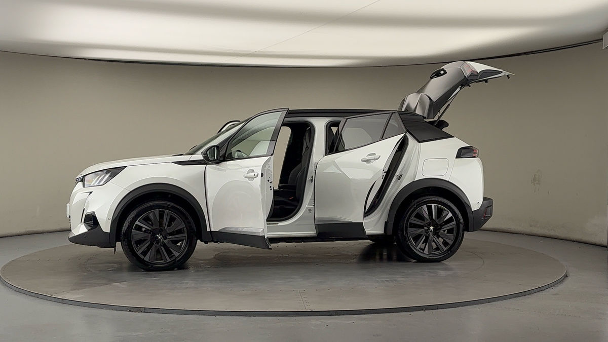 Used Peugeot E-2008 2021 for sale - 76686934: Photo 47