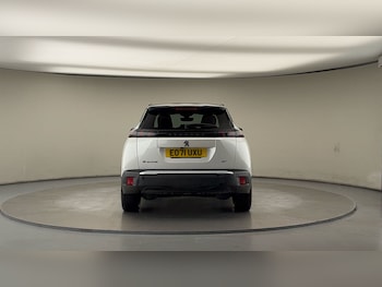 Used Peugeot E-2008 2021 for sale - 76686934: Photo