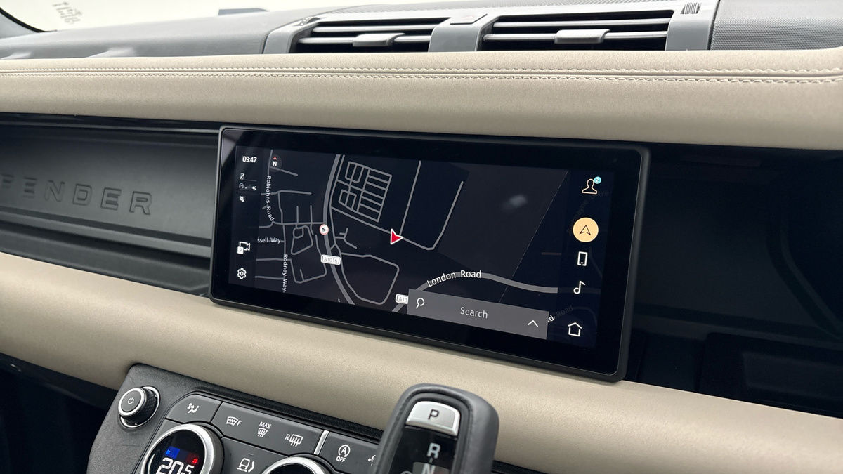 Used Land Rover Defender 110 2023 for sale - 77107385: Photo 17