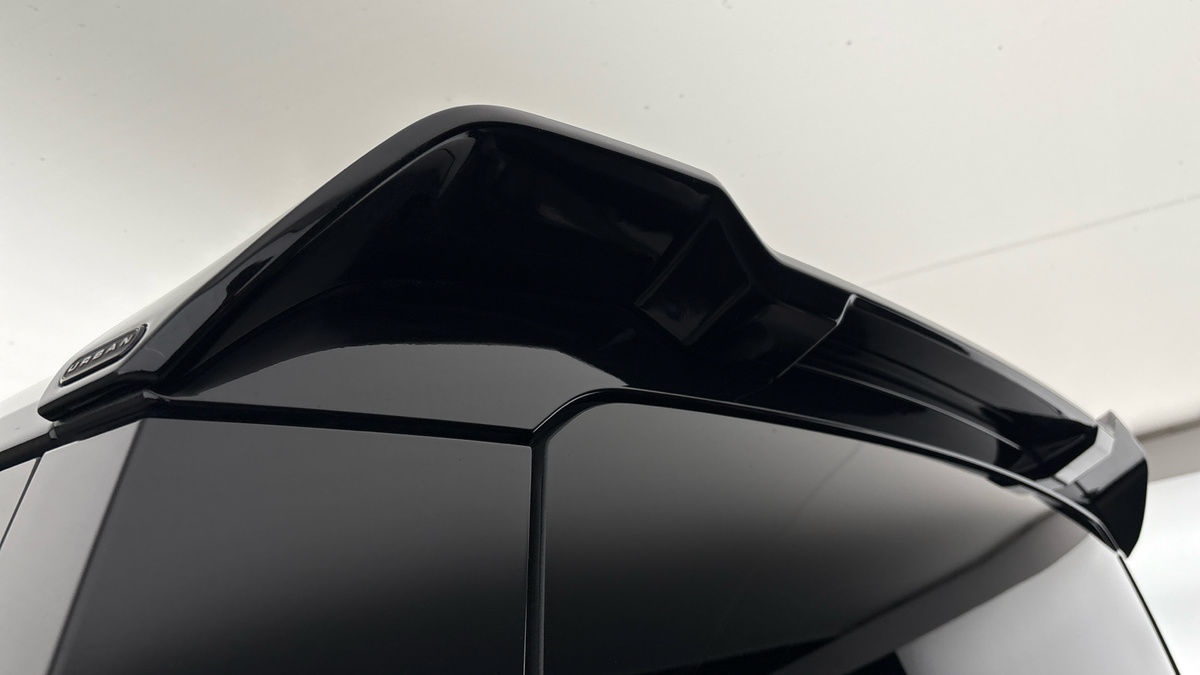 Used Land Rover Defender 110 2023 for sale - 77107385: Photo 29