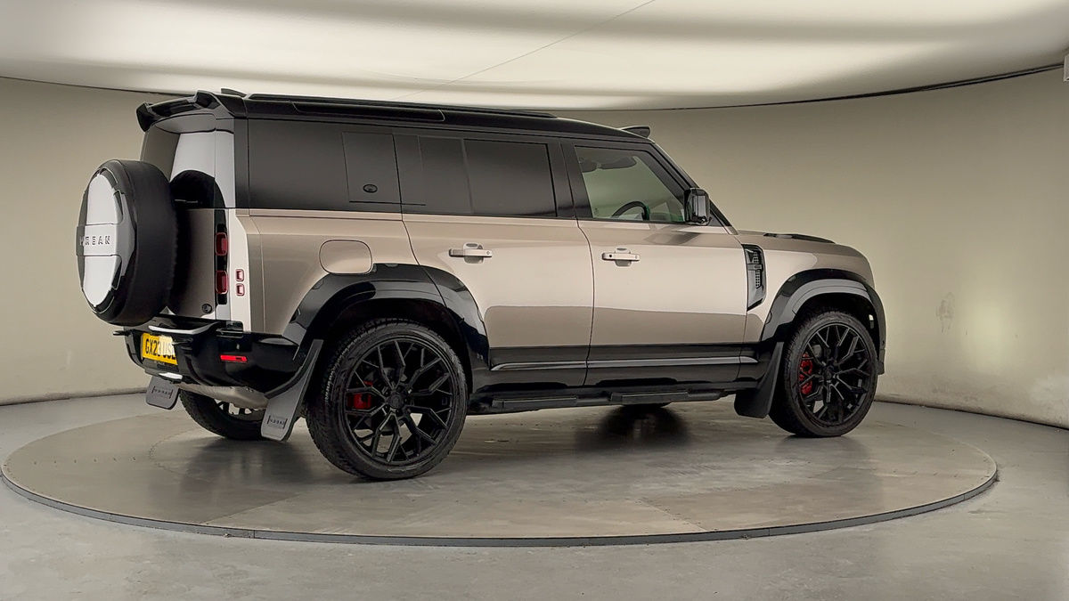 Used Land Rover Defender 110 2023 for sale - 77107385: Photo 43