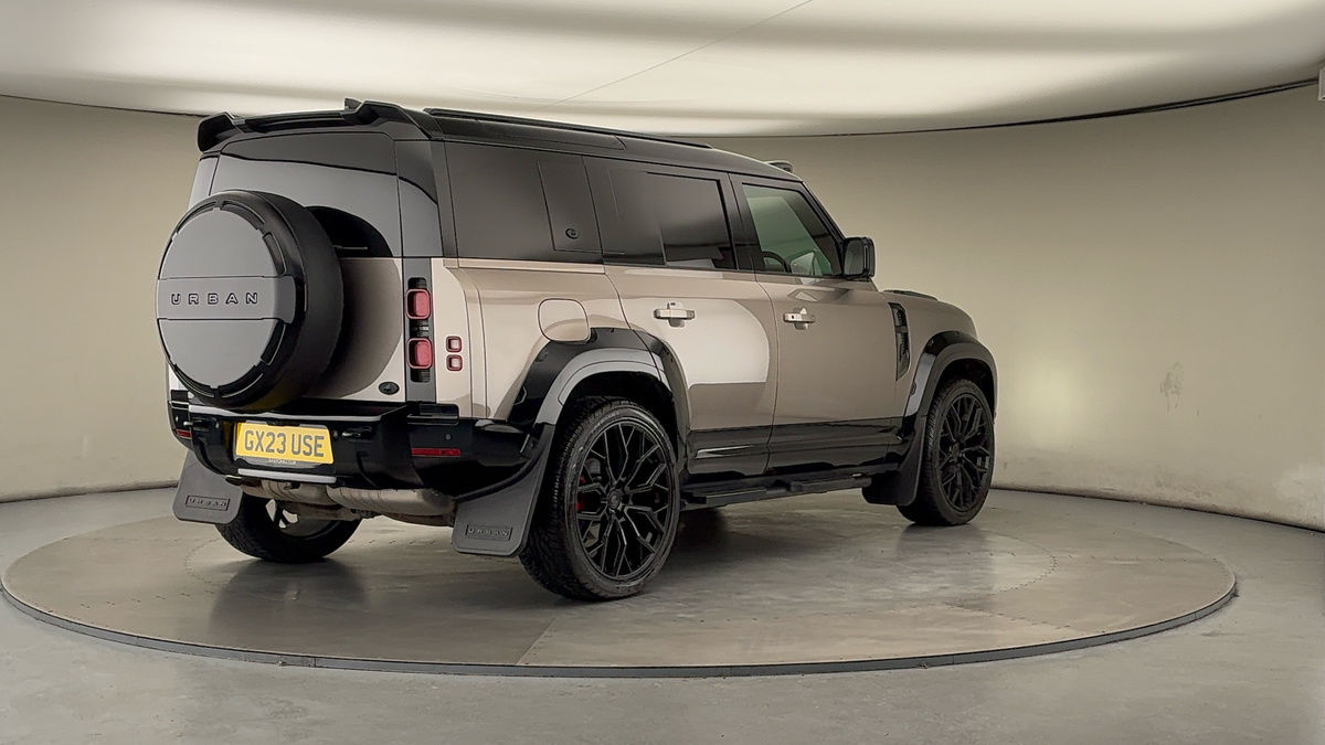 Used Land Rover Defender 110 2023 for sale - 77107385: Photo 44