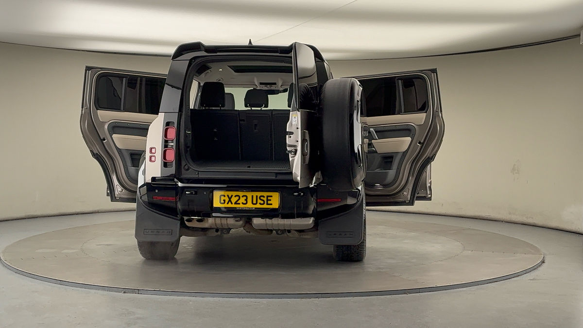 Used Land Rover Defender 110 2023 for sale - 77107385: Photo 65