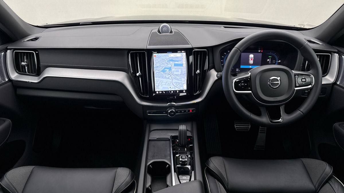 Used Volvo XC60 2022 for sale - 76280705: Photo 12