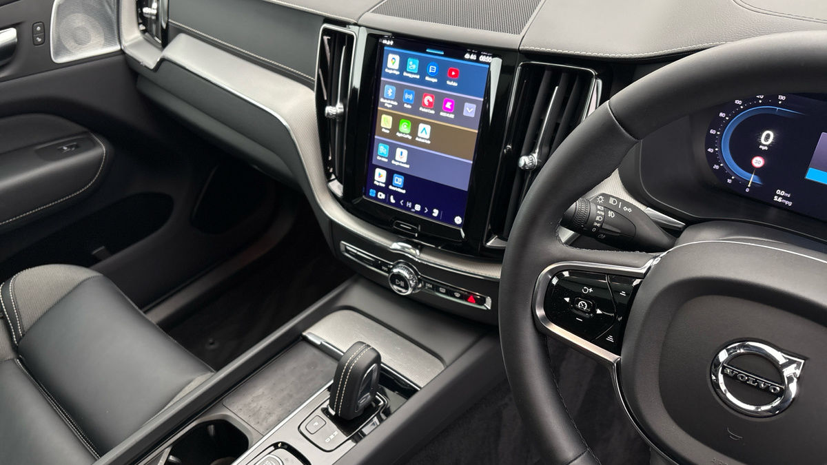 Used Volvo XC60 2022 for sale - 76280705: Photo 18