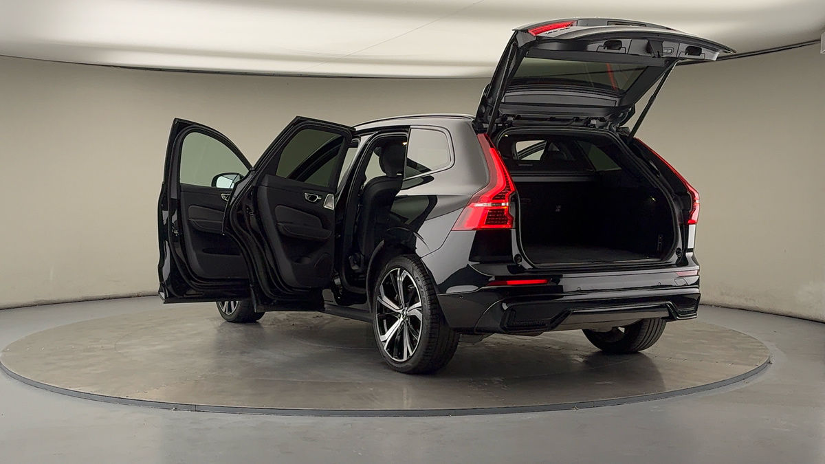 Used Volvo XC60 2022 for sale - 76280705: Photo 23