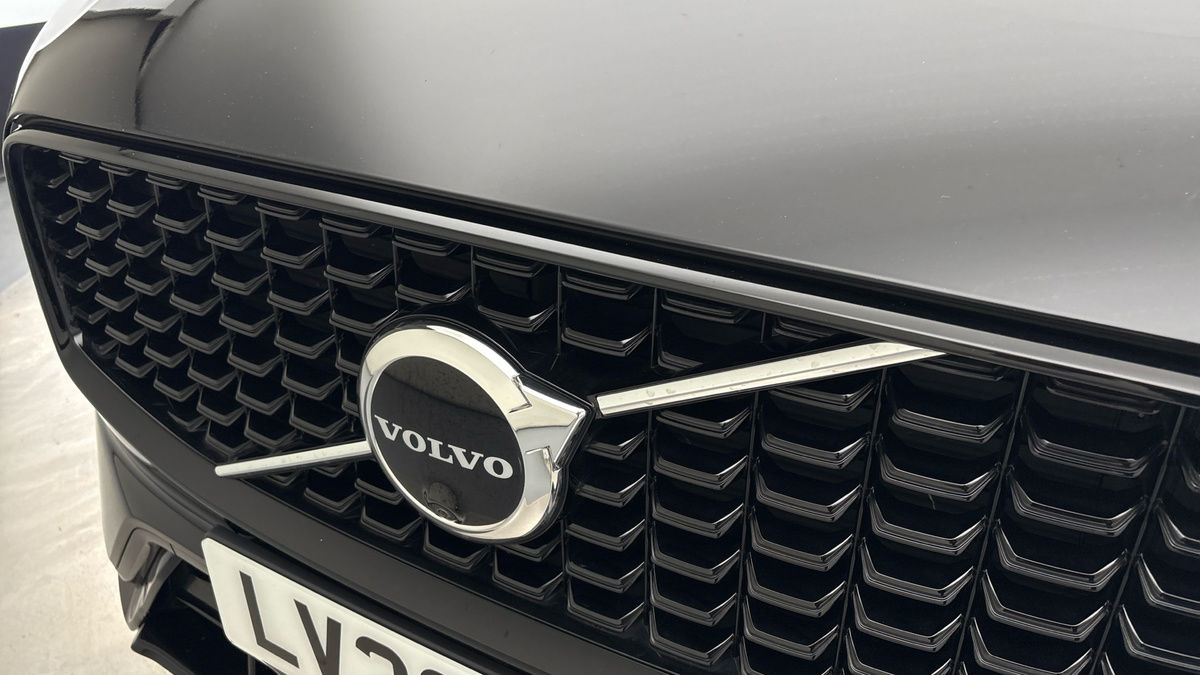 Used Volvo XC60 2022 for sale - 76280705: Photo 24